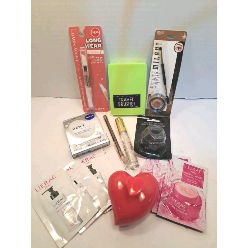 New Make Up Personal Care Lot Eyeliner Brushes Lip Gloss Eye Liner Concealer